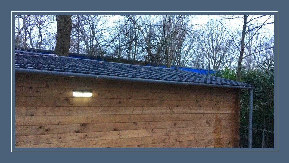 Nieuw dak op Zweedse blokhut