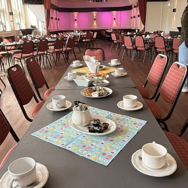 Dagopstelling voor een verjaardag of familiefeest bij 't Oude Parochiehuis in Mijdrecht